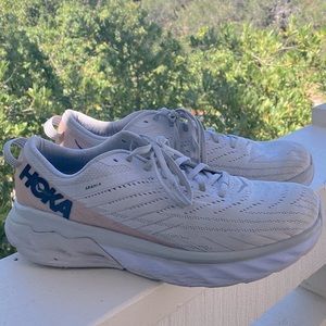Hoka One One Women’s